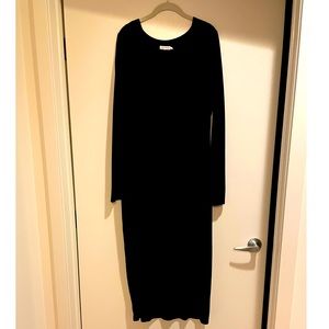 Good American Stretch Jersey Long Sleeve Maxi Dress in Size 18/20